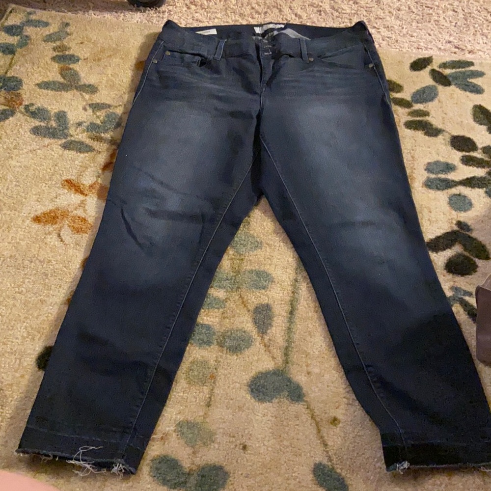 Brand new Dark blue Torrid Jeans  size 16 tall